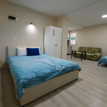 Rose's Apartment *